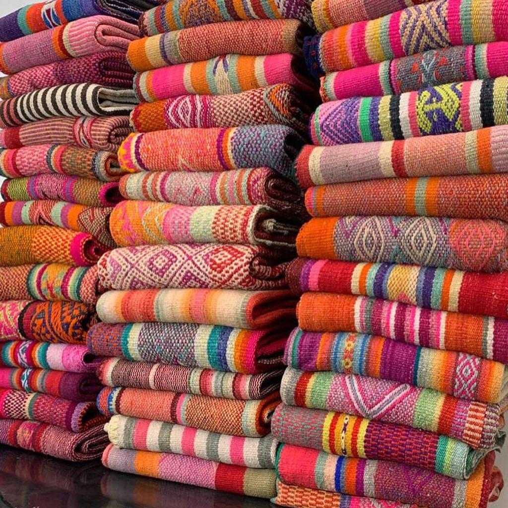 PERUVIAN ETHNIC RUG / Frazada / Home Decoration / Blanket/ Natural colors/ Carpet/ Premium Quality Teppich / Vintage - PeruvianCulturesPeruPERUVIAN ETHNIC RUG / Frazada / Home Decoration / Blanket/ Natural colors/ Carpet/ Premium Quality Teppich / VintagePeruvianCulturesPeruvianCulturesPeruA.1.2024