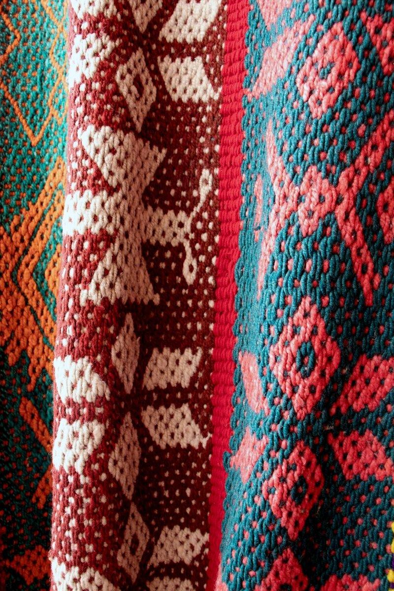 PERUVIAN ETHNIC RUG / Frazada / Home Decoration / Blanket/ Natural colors/ Carpet/ Premium Quality Teppich / Vintage - PeruvianCulturesPeruPERUVIAN ETHNIC RUG / Frazada / Home Decoration / Blanket/ Natural colors/ Carpet/ Premium Quality Teppich / VintagePeruvianCulturesPeruvianCulturesPeruA.1.2024