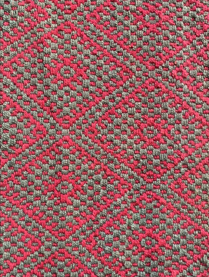 Peruvian Handwoven Wool Pink and Green Rug – Andean Pattern (165×142cm) - PeruvianCulturesPeruPeruvian Handwoven Wool Pink and Green Rug – Andean Pattern (165×142cm)RugsPeruvianCulturesPeruvianCulturesPeruF00046302.10